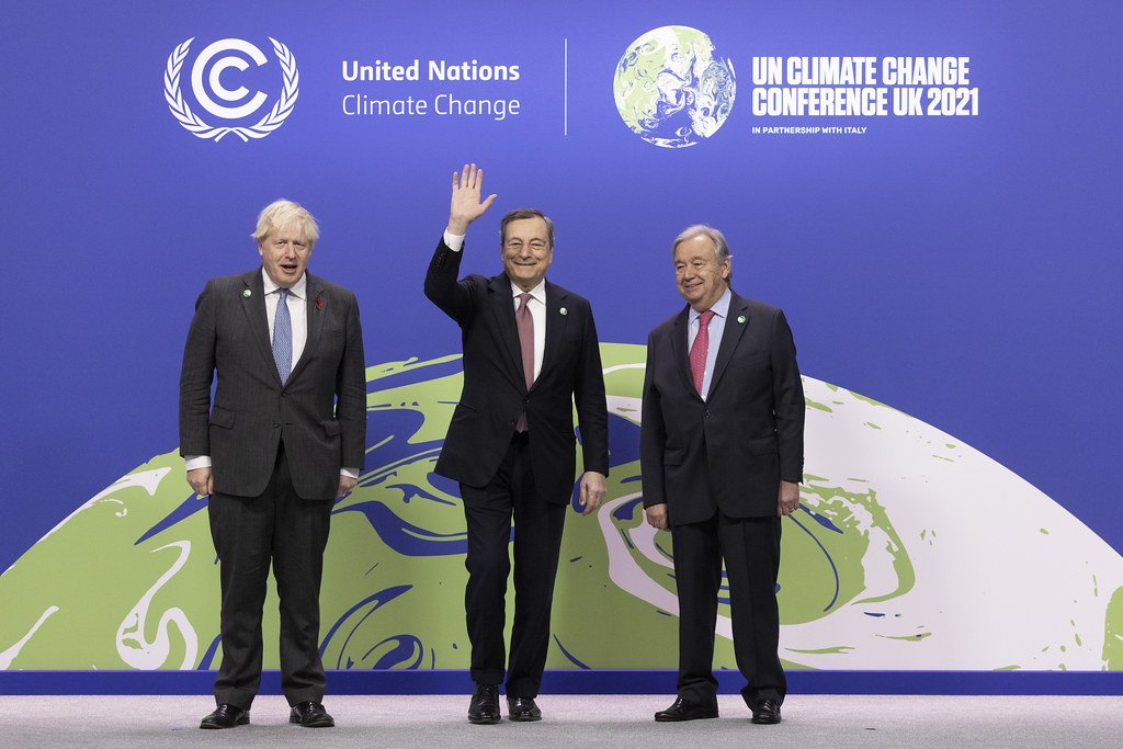 What happened at the first week of COP26?