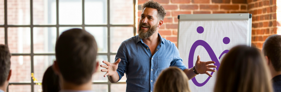 An instructor giving live training using Instructor-led training in Astute